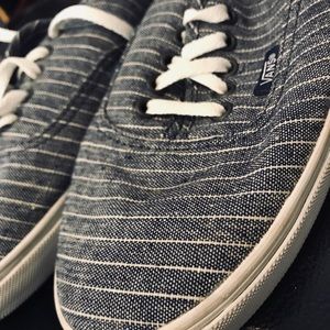 Vans Blue/Gray Striped Cloth Sneakers